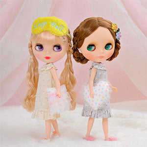 A new pattern of one-piece dresses for doll storage from "Dear Darling Fashion for Dolls" is now on sale!