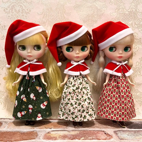 Let’s make Blythe’s Christmas come alive with these popular DIY sewing kits!