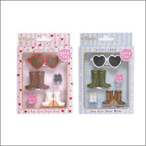 Blythe’s new fashion accessory set, the “Eye Love Shoes Set” is out now!