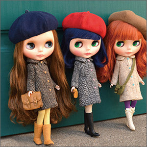 From Dear Darling fashion for dolls, the Round Collar Tweed Coat and Beret!