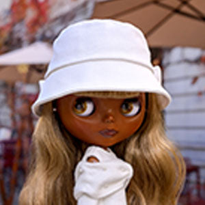 Information on how to sell Neo Blythe “#LOVE ♡ JAYLAH”.