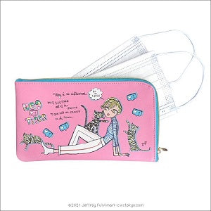 New every day essential, Jeffrey Fulvimari Face Mask Case
