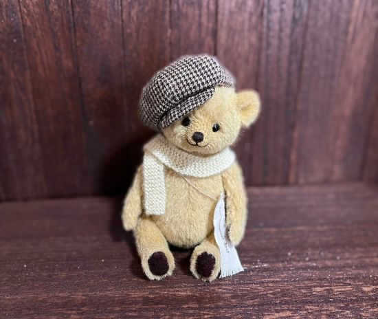 ☆OOAK☆ Plush Toy “TOY BOX in Luv-able & Hug-able (Yellow)” by Naomi Bear