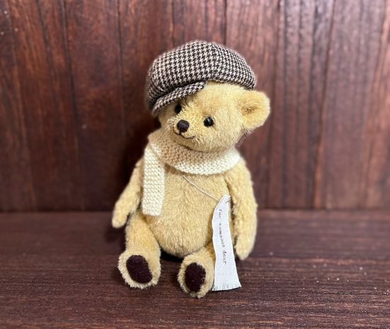 ☆OOAK☆ Plush Toy “TOY BOX in Luv-able & Hug-able (Yellow)” by Naomi Bear