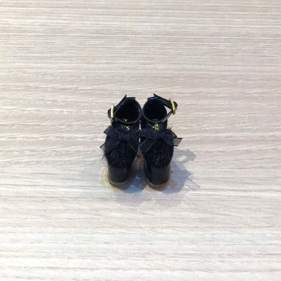Shoes for Dolls (Neo Blythe Size) "Fur Fur High Heels"