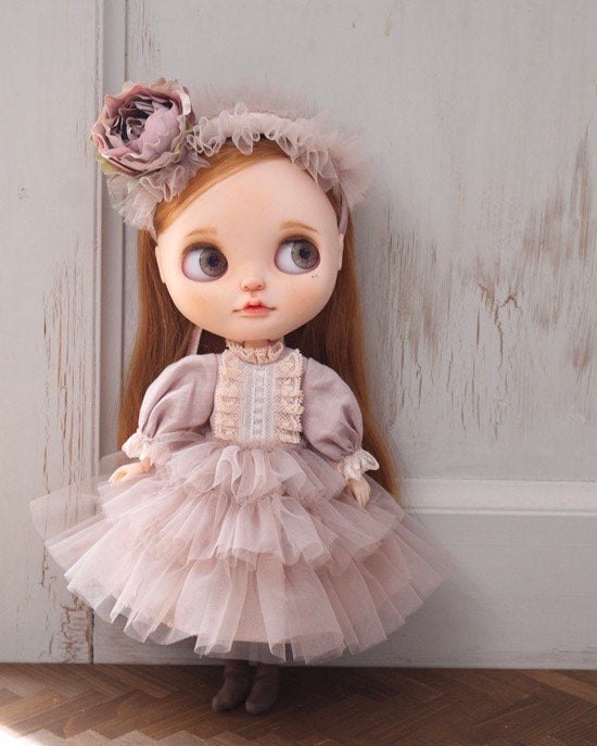 Doll clothes designed by artists插图2 Dress set (Neo Blythe Size) "Romantic attire" by Lily White