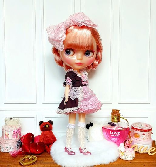 Dress set (Neo Blythe Size) "Strawberry Chocolate ♡" by Fairy Rabbit