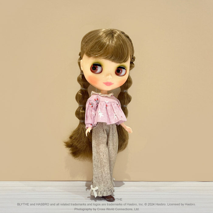 Dear Darling fashion for dolls "Fluffy Blouse"