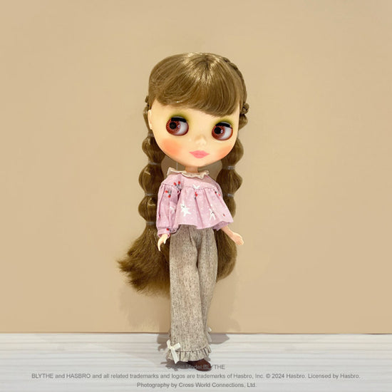 Dear Darling fashion for dolls "Fluffy Blouse"