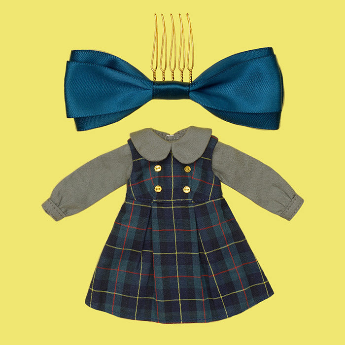 Dear Darling fashion for dolls "Checked Jumper Skirt Set"