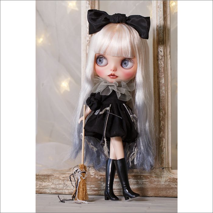 NEW＊アーティスト作品 – Junie Moon Online Shop