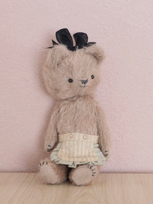 ☆OOAK☆ Plush Toy “Housekeeper B” by Yukinokuni