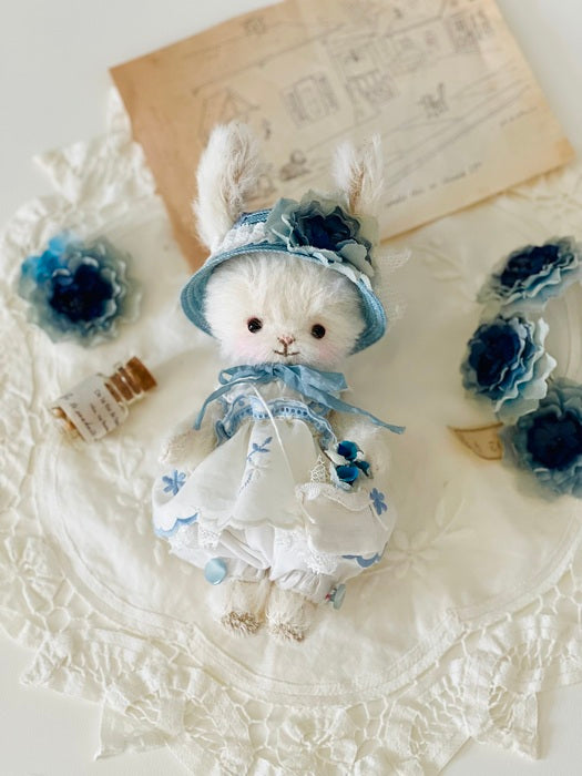 ぬいぐるみ – Junie Moon Online Shop