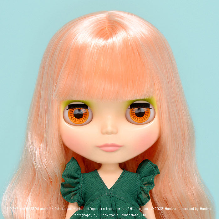 Neo Blythe "Urban Fairy Ellie"