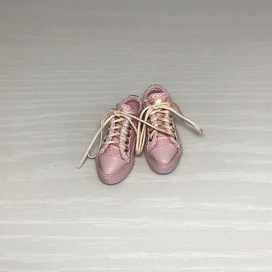Load image into Gallery viewer, Shoes for Dolls (Neo Blythe Size) &amp;quot;Sneakers&amp;quot;

